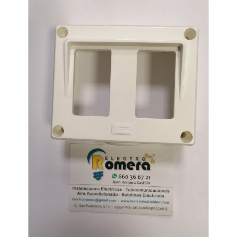 Tapa de superficie blanca BJC