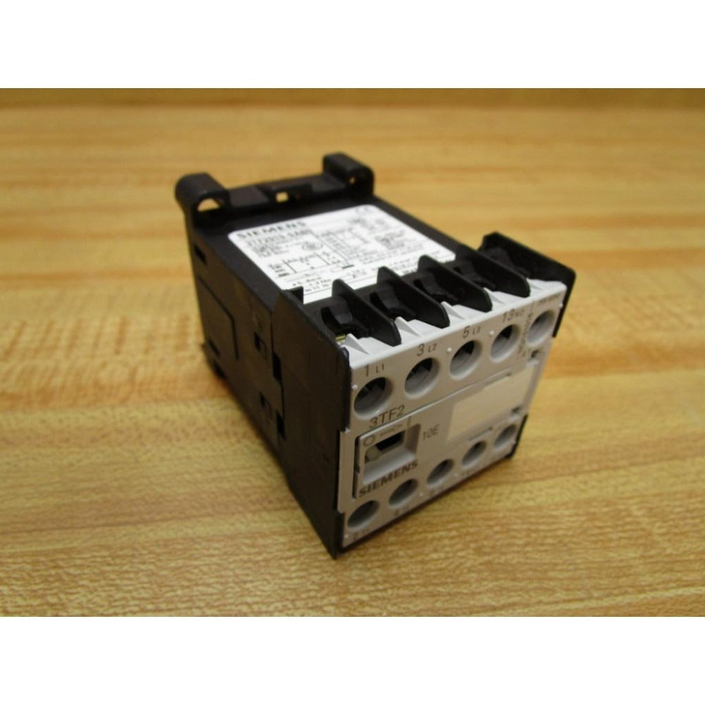 Contactor de 4 kW 400 V Siemens