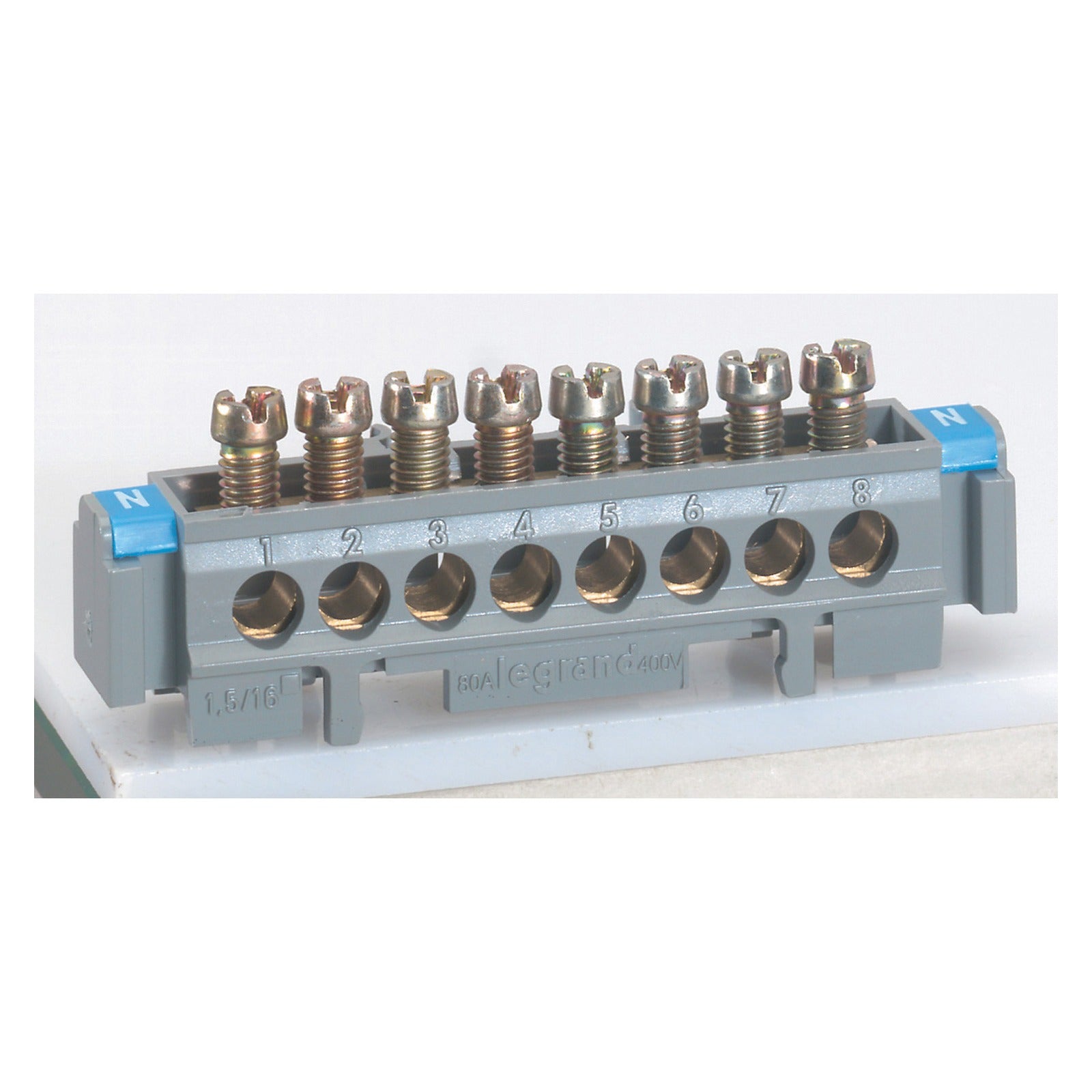 Borna de repartición Legrand sobre soporte, 1 conexión de 6-25 mm², longitud 141 mm, 004825 - referencia 004825