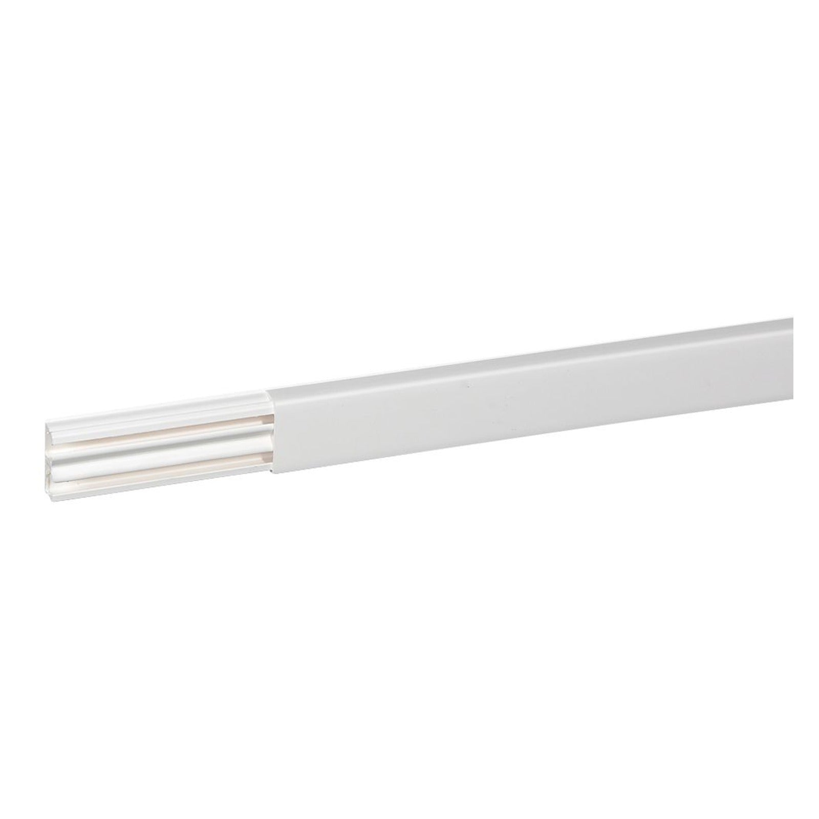Moldura DLPlus 40x16 - 2 comp. - L. 2,1m - Blanco - referencia 030021