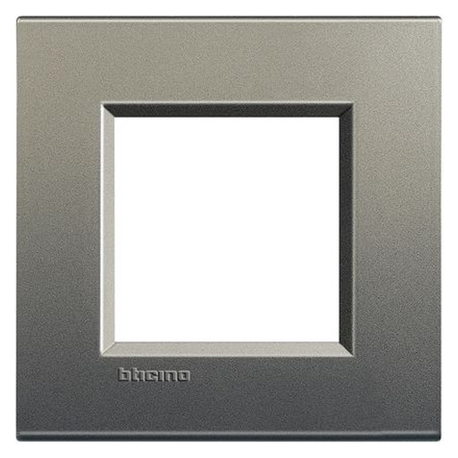 Placa cuadrada BTicino Livinglight Air de 2 módulos en metal acabado Avenue, LNA4802AE - referencia LNA4802AE