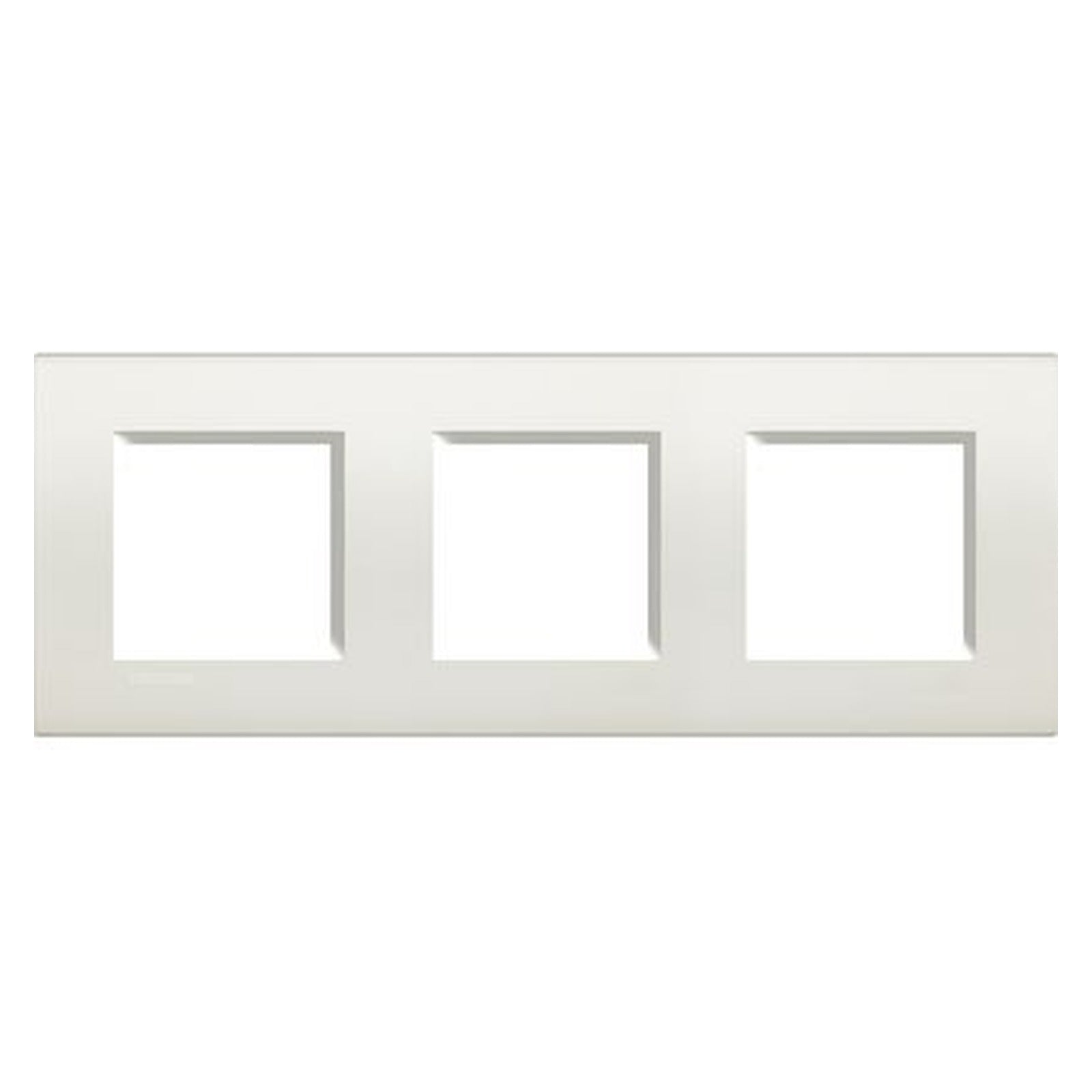 Placa BTicino Livinglight Air de 2+2+2 módulos, acabado blanco, LNA4802M3BI - referencia LNA4802M3BI