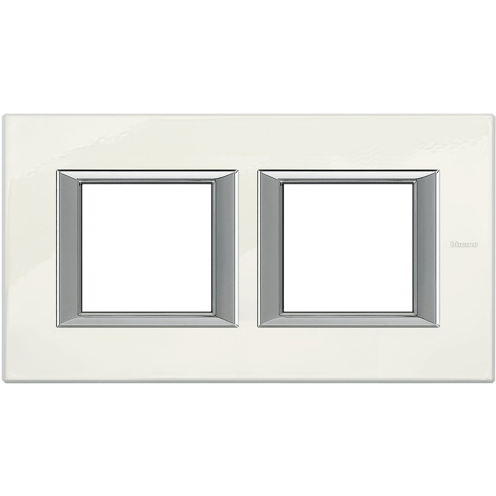 Placa rectangular BTicino Axolute 2 × 2 módulos, blanco Limoges – Ref. HA4802M2HBG - referencia HA4802M2HBG