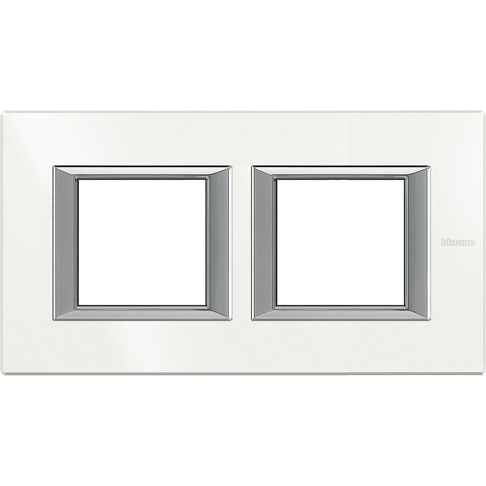Placa rectangular BTicino Axolute 2 × 2 módulos, blanco monocromo – Ref. HA4802M2HHD - referencia HA4802M2HHD