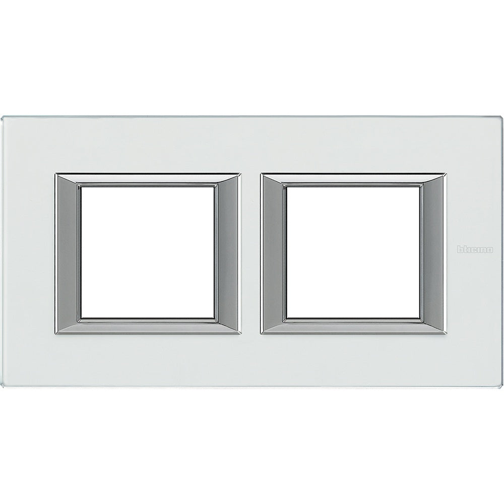 Placa rectangular BTicino Axolute 2 × 2 módulos, cristal Kristall – Ref. HA4802M2HVKA - referencia HA4802M2HVKA