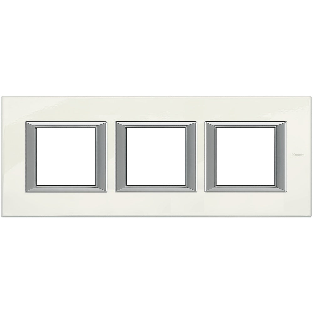 Placa rectangular BTicino Axolute 2 × 3 módulos, blanco Limoges – Ref. HA4802M3HBG - referencia HA4802M3HBG