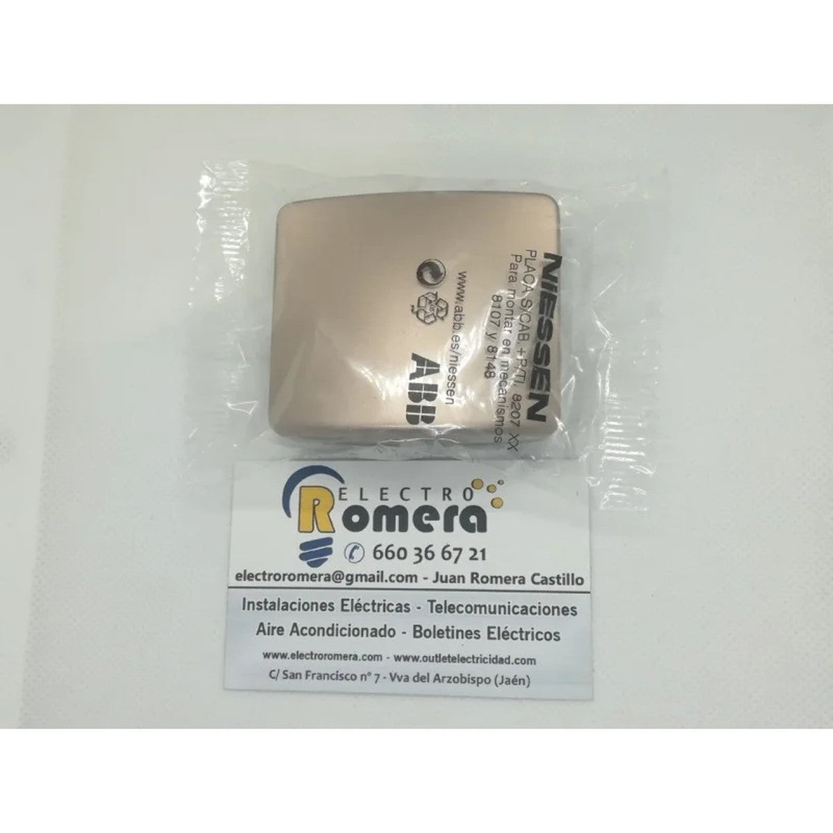 Tapa para salida de cables Niessen Arco cobre – Ref. 8207-CU