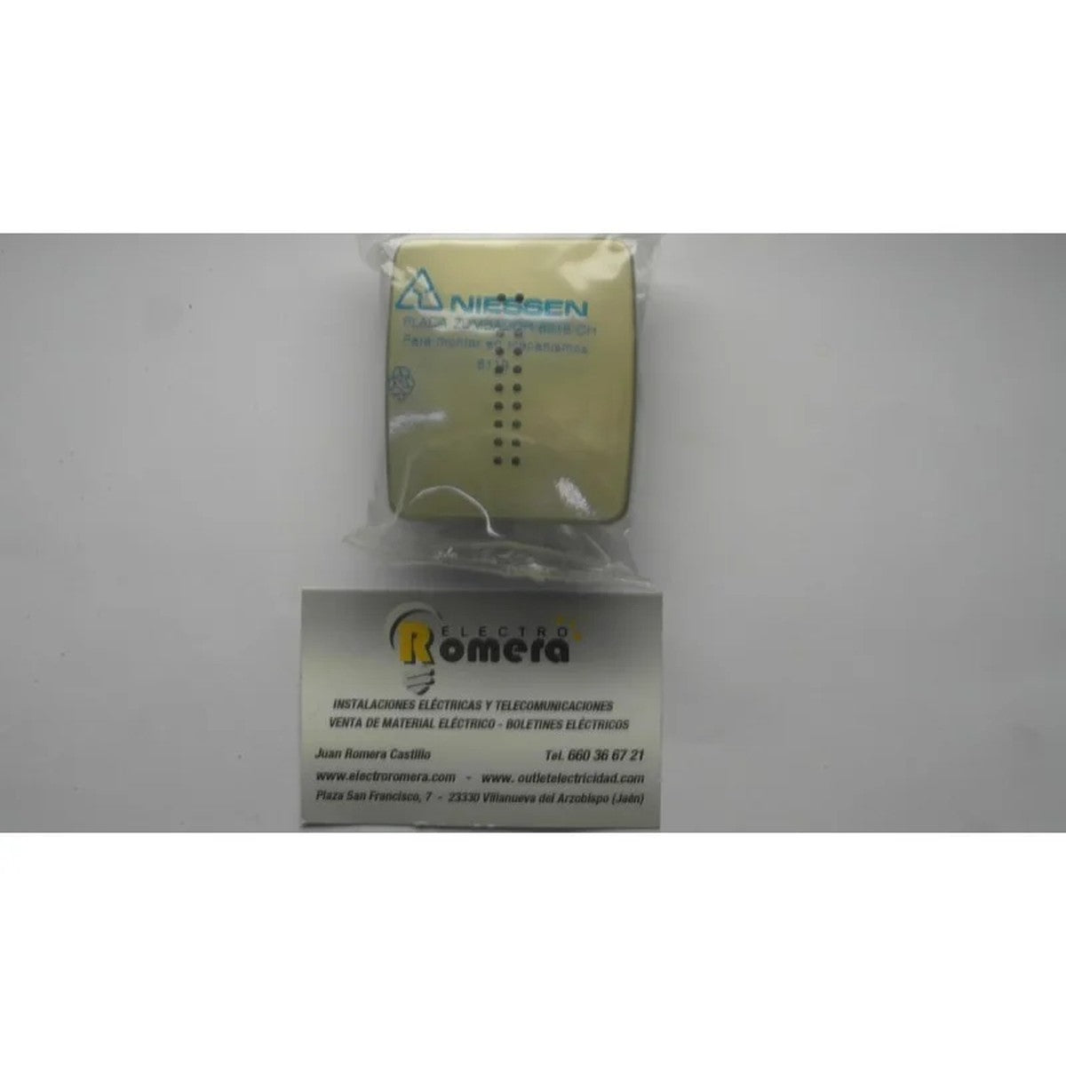 Tapa para zumbador Niessen Arco champán - referencia 8219CH