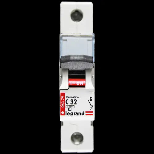 Magnetotermico 1polo 32a curva c LEGRAND 06379