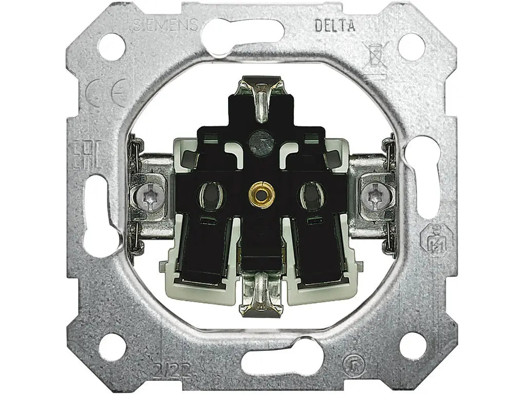 Base Schuko BJC Delta 16 A sin garras